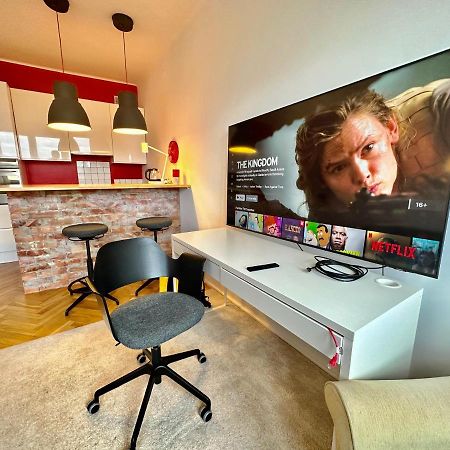 Apartamento Super Beauty Metro Wifi 65'Tv Netflix Hbo Appletv+ Varsovia Exterior foto